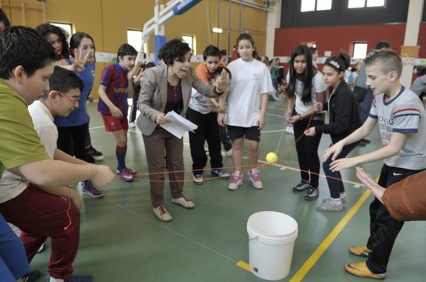 ROZZANO: IO TIFO POSITIVO, PROGETTO DI GIOCO-TIFO NELLA SCUOLA MEDIA LUINI FALCONE.
PER TOGNOLATTI-STIMOLO